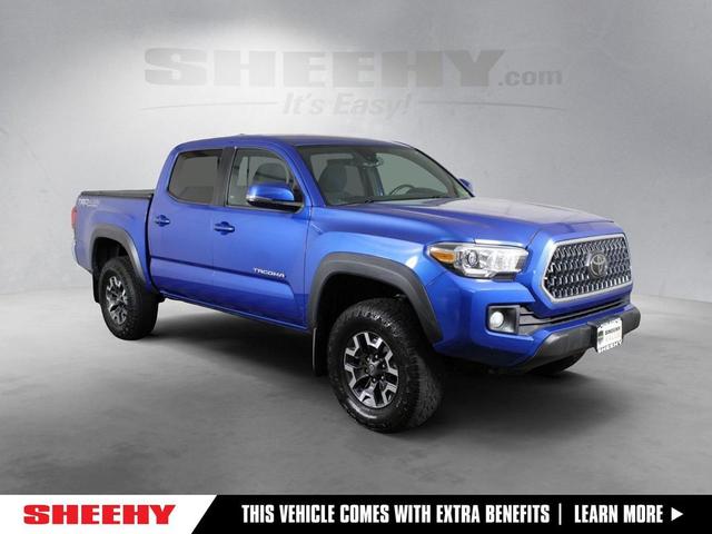 Photo of 2018 Blazing Blue Toyota Tacoma