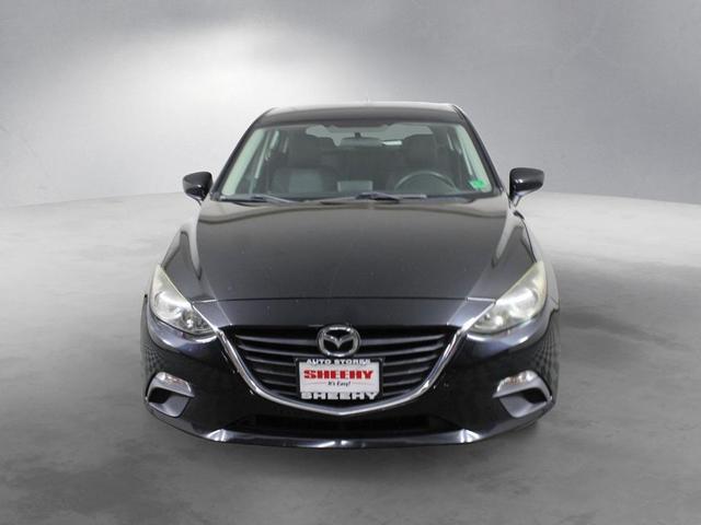 Photo of 2016 Jet Black Mica Mazda Mazda3