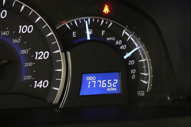 Photo of 2014 Cypress Pearl Toyota Camry