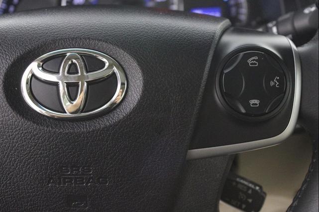 Photo of 2014 Cypress Pearl Toyota Camry