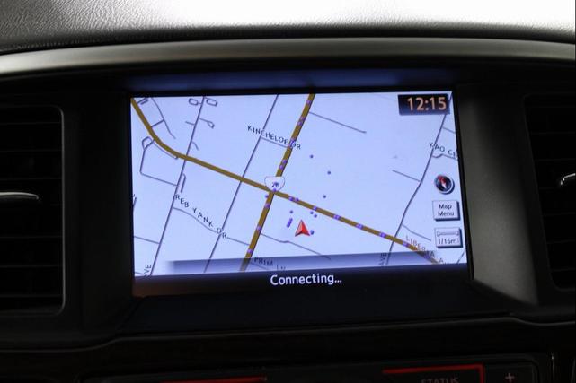 Photo of 2015 Magnetic Black Nissan Pathfinder