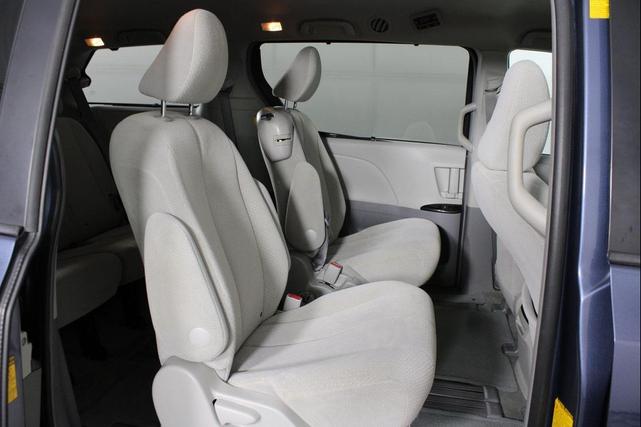 Photo of 2013 Shoreline Mist Toyota Sienna