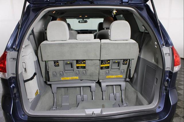 Photo of 2013 Shoreline Mist Toyota Sienna