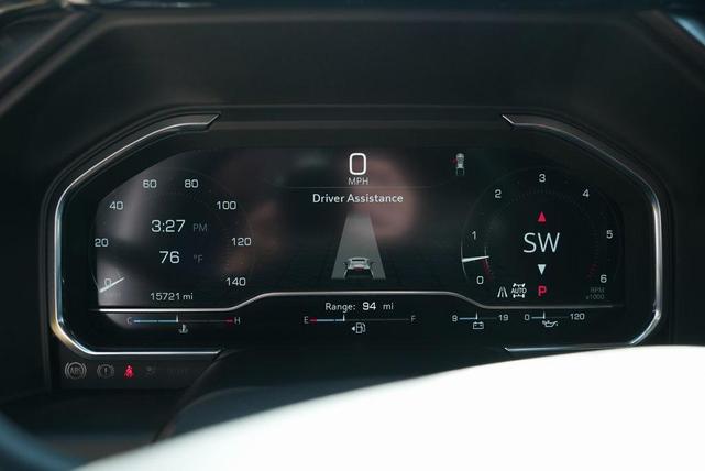 Photo of 2024 Summit White GMC Sierra 1500