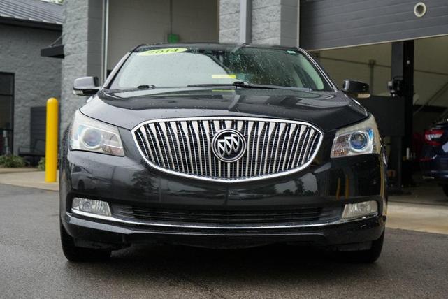 Photo of 2014 Carbon Black Metallic Buick LaCrosse