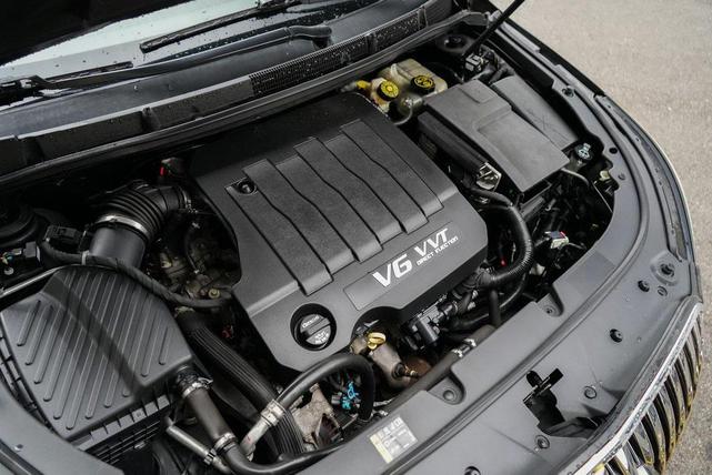 Photo of 2014 Carbon Black Metallic Buick LaCrosse