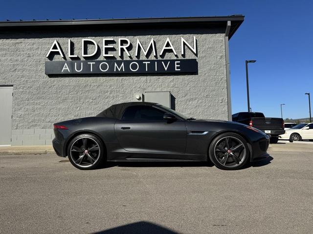 Photo of 2016 Gray Jaguar F-TYPE
