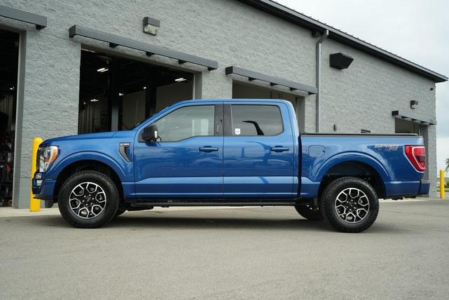 Photo of 2022 Atlas Blue Metallic Ford F-150