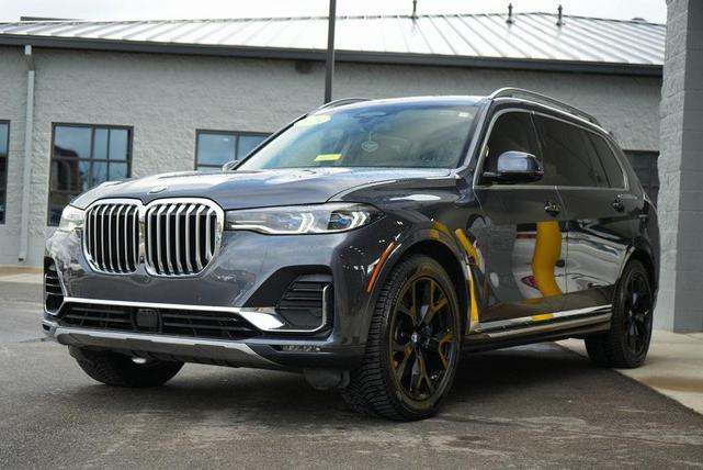 Photo of 2019 Arctic Gray Metallic BMW X7