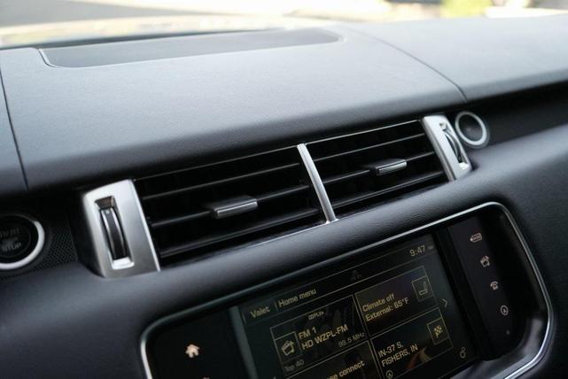 Photo of 2016 Indus Silver Land Rover Range Rover Sport