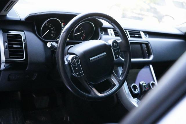 Photo of 2016 Indus Silver Land Rover Range Rover Sport