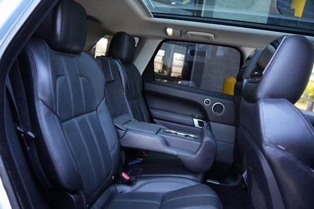 Photo of 2016 Indus Silver Land Rover Range Rover Sport