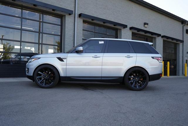 Photo of 2016 Indus Silver Land Rover Range Rover Sport