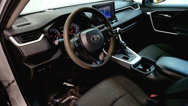 Photo of 2021 Silver Toyota RAV4