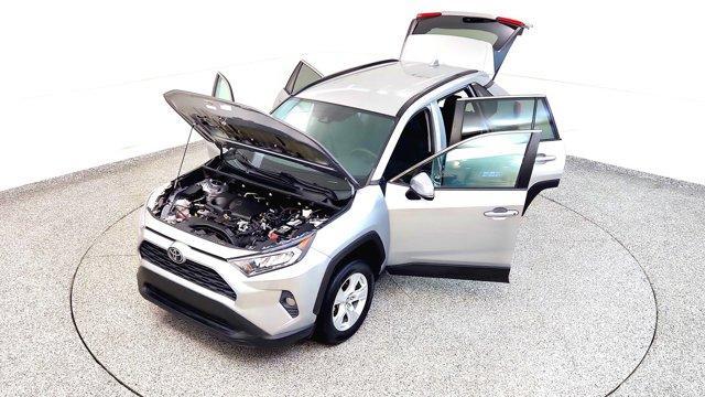 Photo of 2021 Silver Toyota RAV4