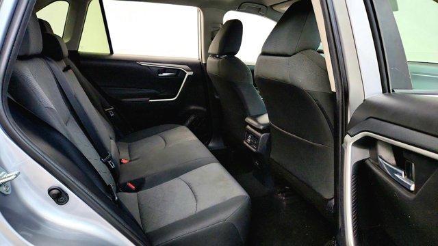 Photo of 2021 Silver Toyota RAV4