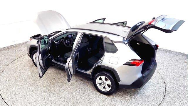 Photo of 2021 Silver Toyota RAV4