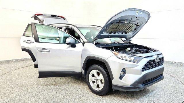 Photo of 2021 Silver Toyota RAV4