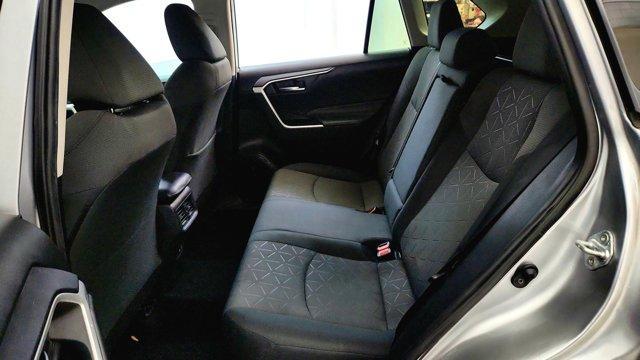 Photo of 2021 Silver Toyota RAV4