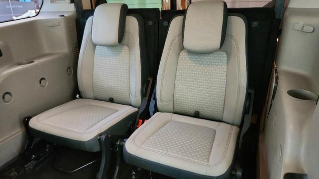 Photo of 2019 Silver Ford Transit Connect