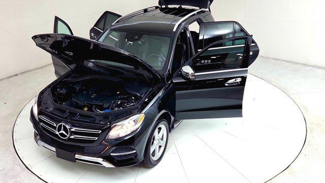 Photo of 2018 Black Mercedes-Benz GLE 350