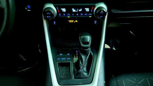 Photo of 2021 Black Toyota RAV4