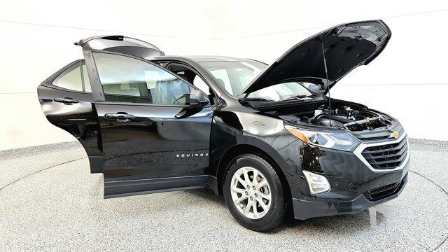 Photo of 2020 Black Chevrolet Equinox