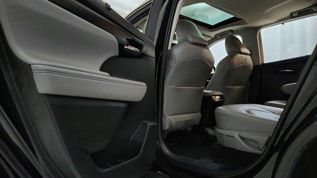 Photo of 2021 Black Toyota Highlander
