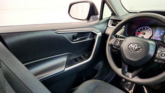 Photo of 2021 Black Toyota RAV4