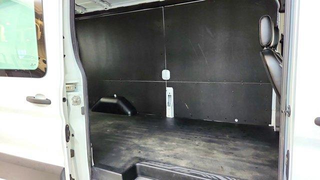Photo of 2023 White Ford Transit-250