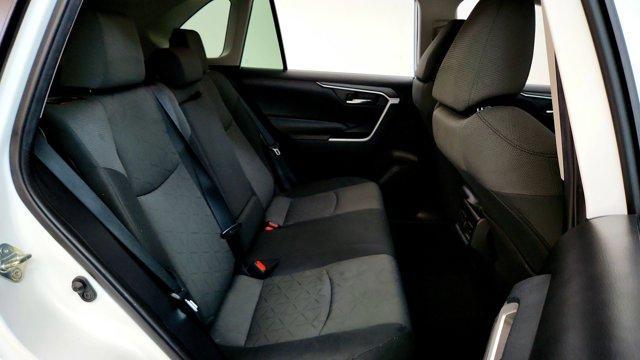 Photo of 2021 White Toyota RAV4