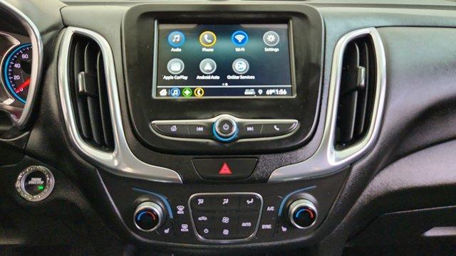Photo of 2019 White Chevrolet Equinox