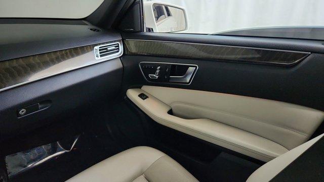 Photo of 2015 White Mercedes-Benz E-Class