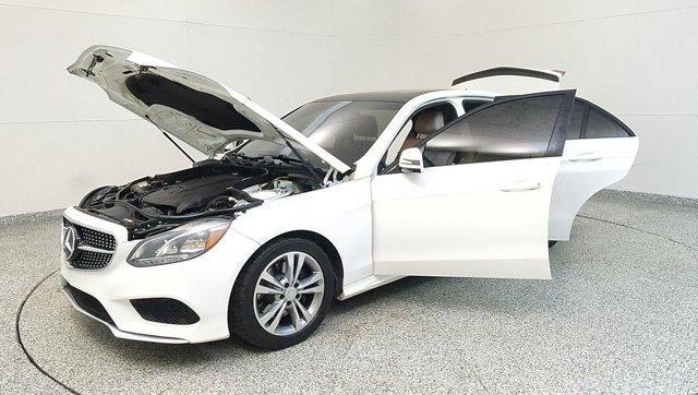 Photo of 2015 White Mercedes-Benz E-Class