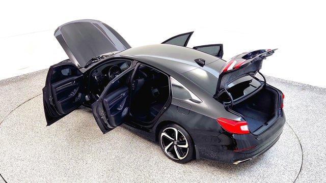 Photo of 2018 Black Honda Accord