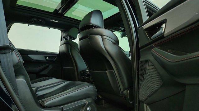 Photo of 2022 Black Acura MDX