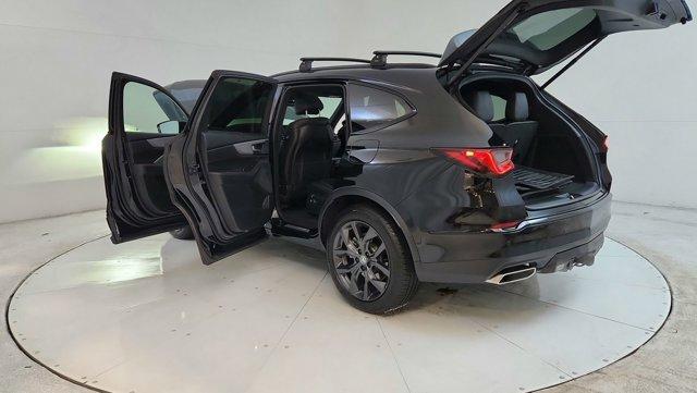 Photo of 2022 Black Acura MDX