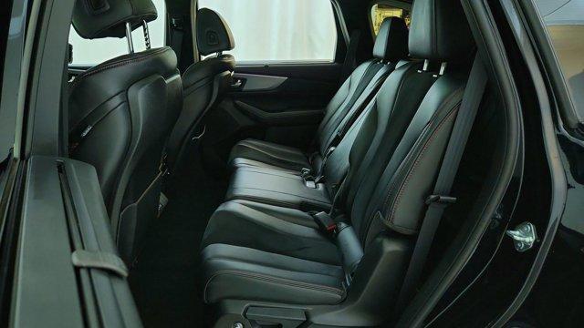 Photo of 2022 Black Acura MDX