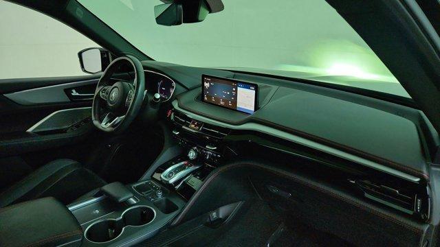 Photo of 2022 Black Acura MDX
