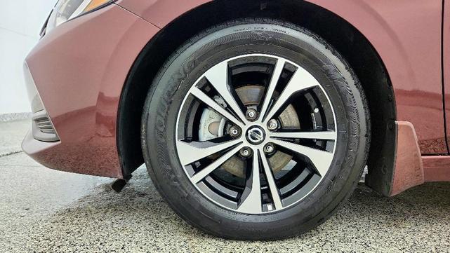Photo of 2021 Rosewood Metallic Nissan Sentra