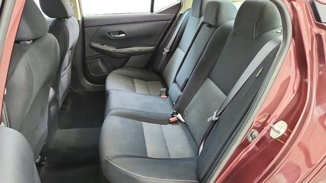 Photo of 2021 Rosewood Metallic Nissan Sentra