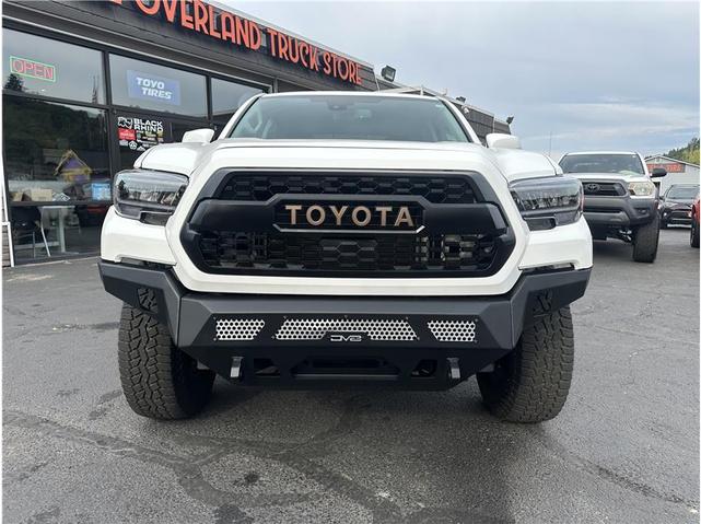 Photo of 2023 White Toyota Tacoma