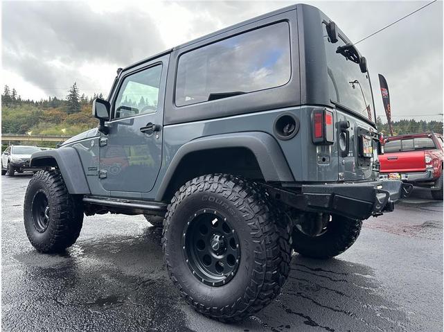 Photo of 2015 Frozen Blue Jeep Wrangler