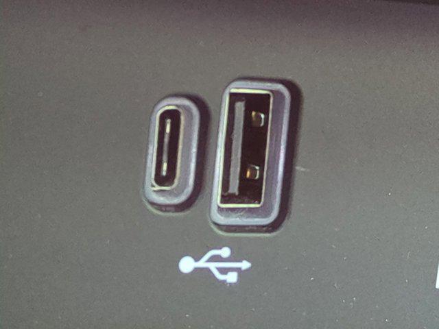Photo of 2022 Bianco Alpi Tri-Coat Maserati Quattroporte