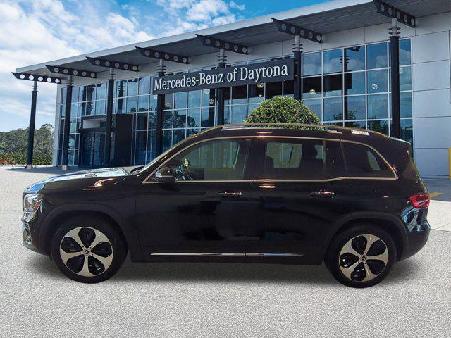 Photo of 2024 Black Mercedes-Benz GLB 250