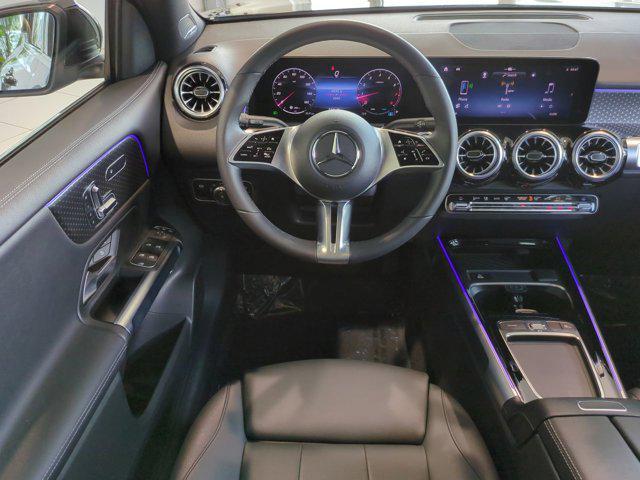 Photo of 2024 Black Mercedes-Benz GLB 250