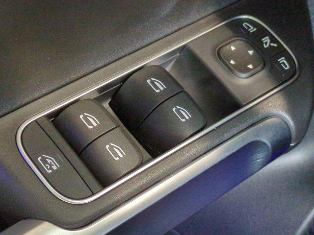 Photo of 2024 Black Mercedes-Benz GLB 250