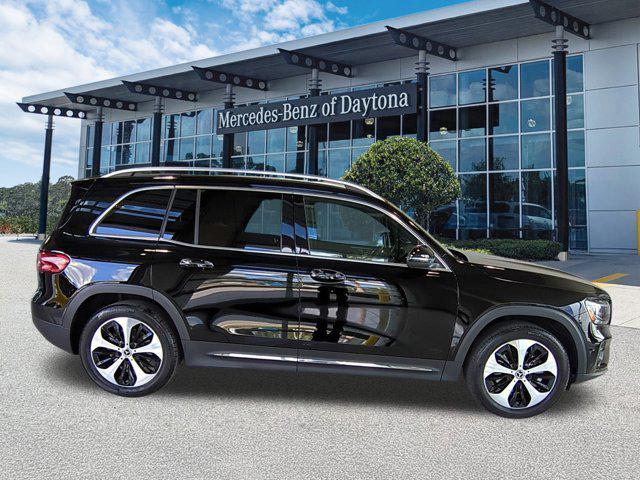Photo of 2024 Black Mercedes-Benz GLB 250