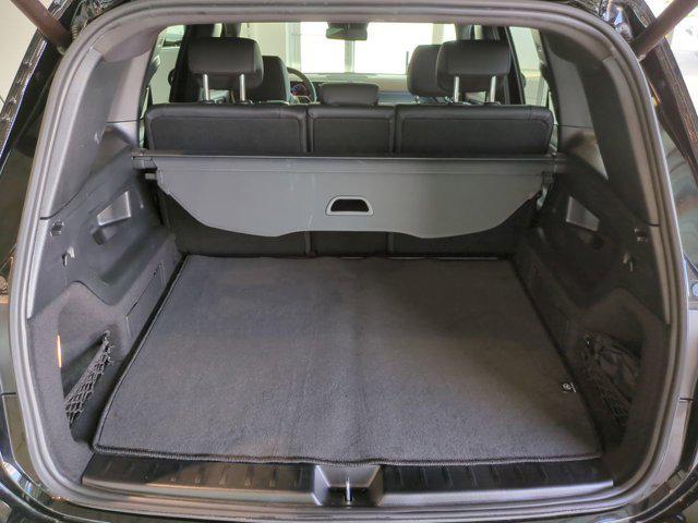 Photo of 2024 Black Mercedes-Benz GLB 250