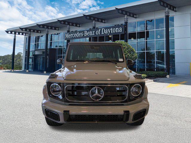Photo of 2025 MANUFAKTUR Arabian Grey Mercedes-Benz G-Class